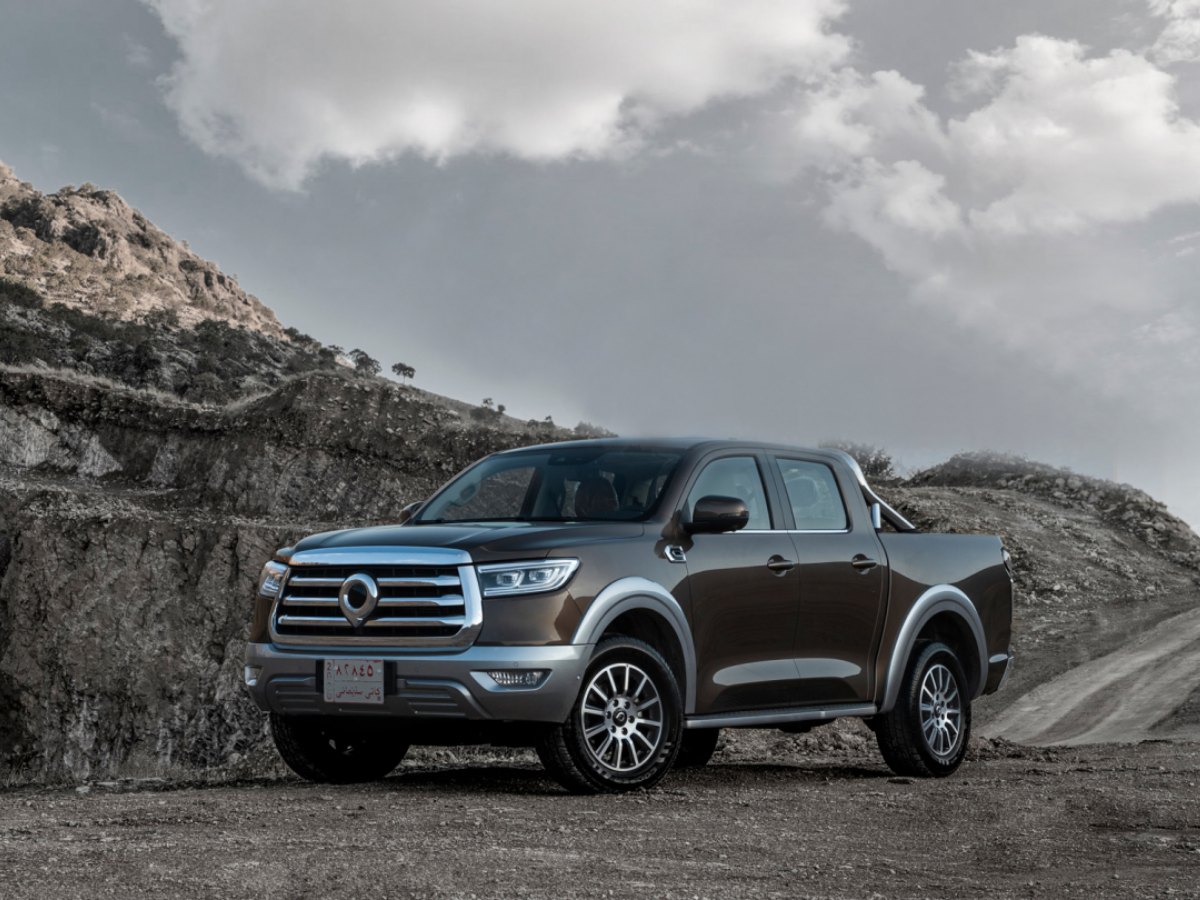 5 Chinese Pickup Trucks You Can Buy in the UAE